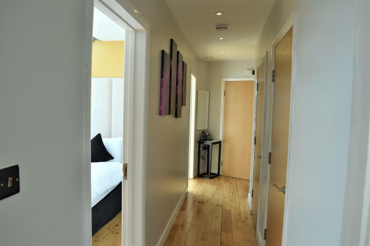 Luxlogic Apartment London Bagian luar foto